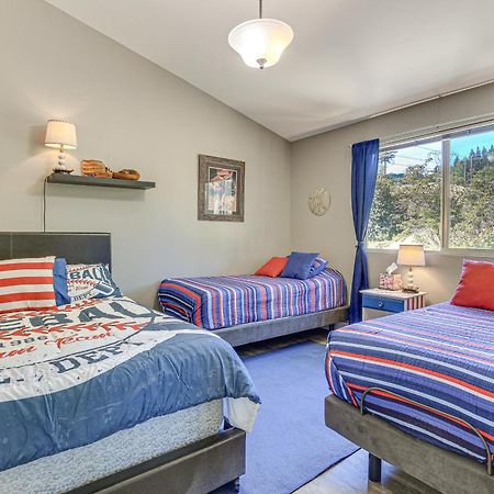Gorge Retreat - Modern Carson Home With Mtn Views! Екстериор снимка