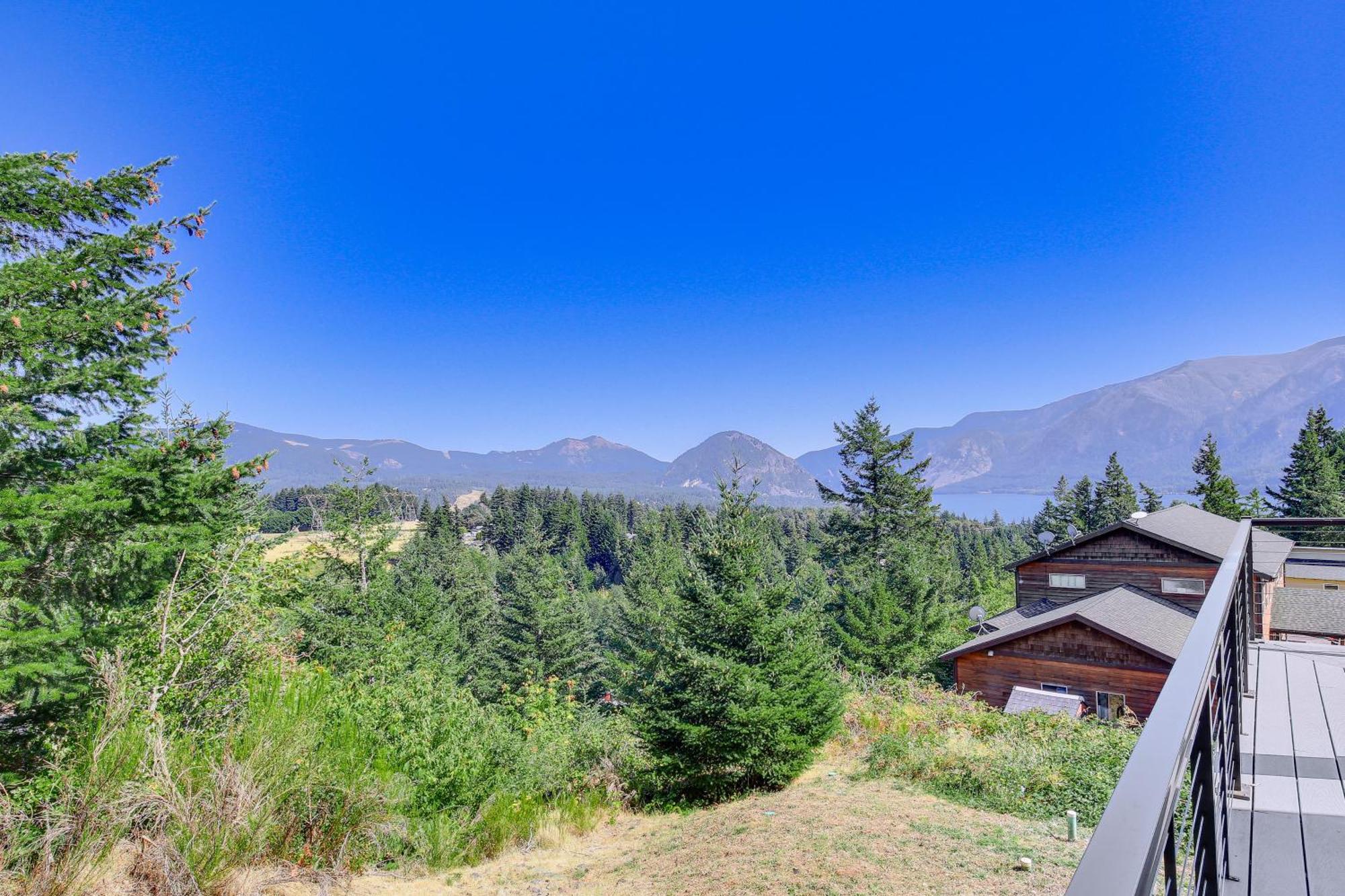 Gorge Retreat - Modern Carson Home With Mtn Views! Екстериор снимка